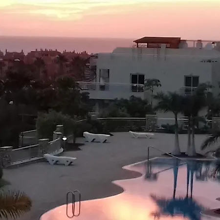 Sunset شقة بالم مار